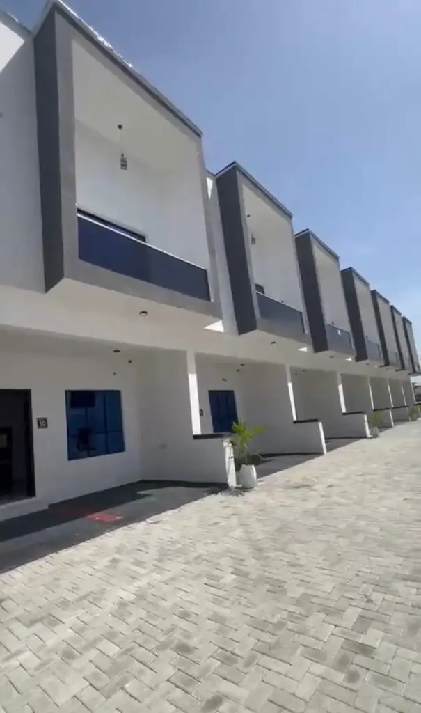 Global cof o  Building approval file number